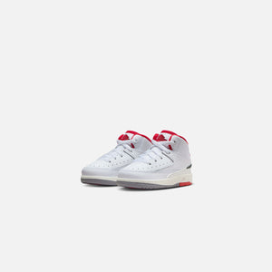 Nike TD Air Jordan Appears 2 Retro - White / Fire Red / Fir / Sail