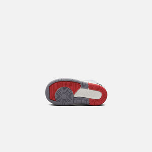 Nike TD Air Jordan 2 Retro - White / Fire Red / Fir / Sail