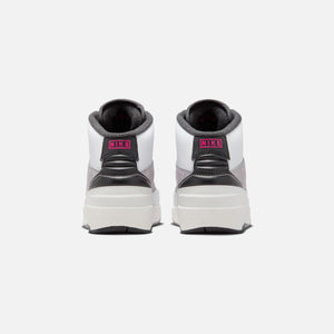 Nike PS Air Jordan 2 Retro - White / Fire Red / Black / Sail / Cement Grey