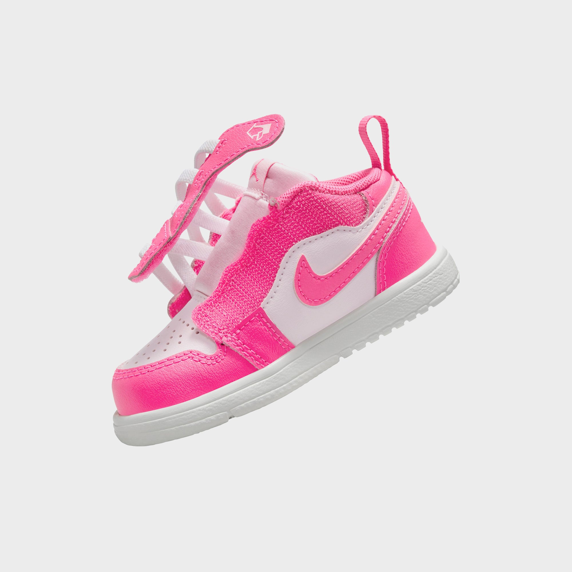 Nike PS Jordan 1 Low Alt - Pink Foam / Summit White / Hyper Nike PS Jordan 1 Low Alt - Pink Foam / Summit White / Hyper