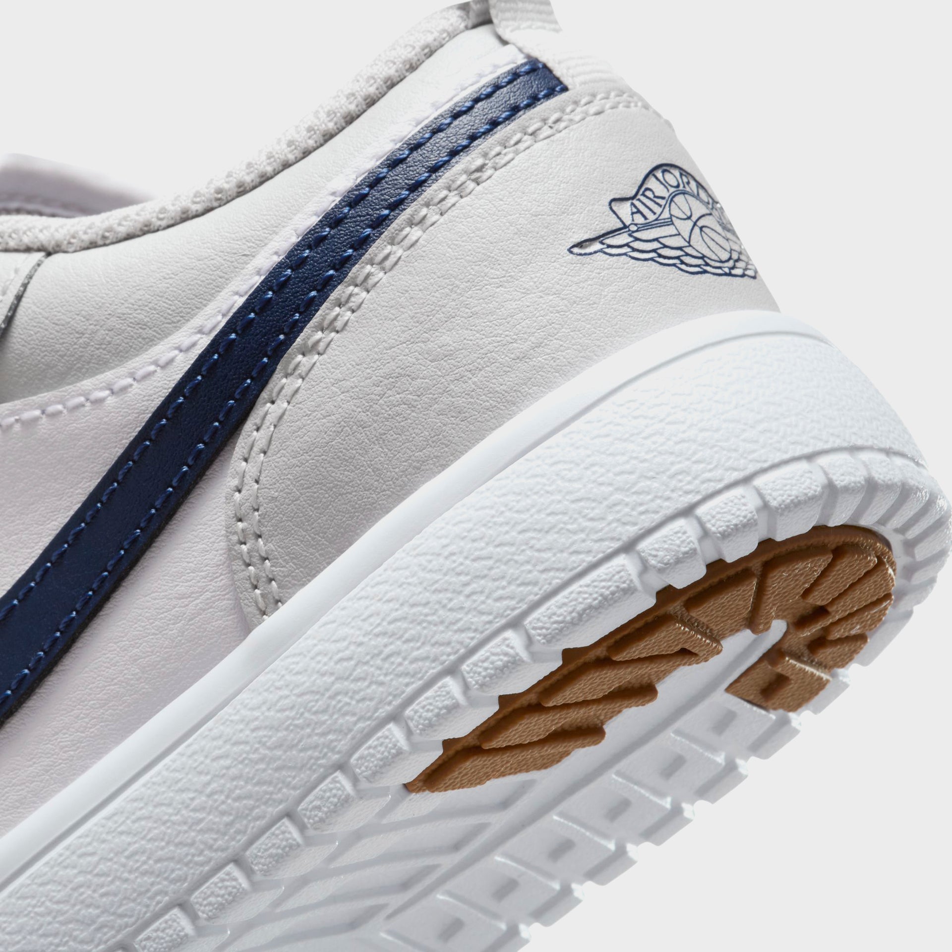 Nike PS Jordan 1 Low Alt - White / Neutral Grey / Gum Medium Brown / Midnight Navy