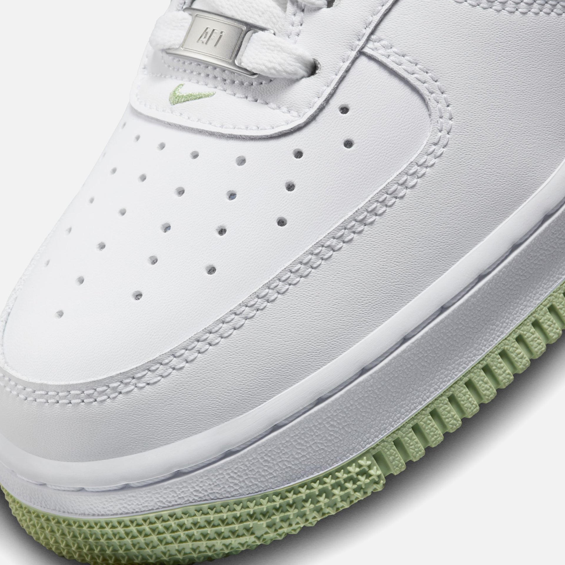 Nike Air Force 1 - White / Honeydew