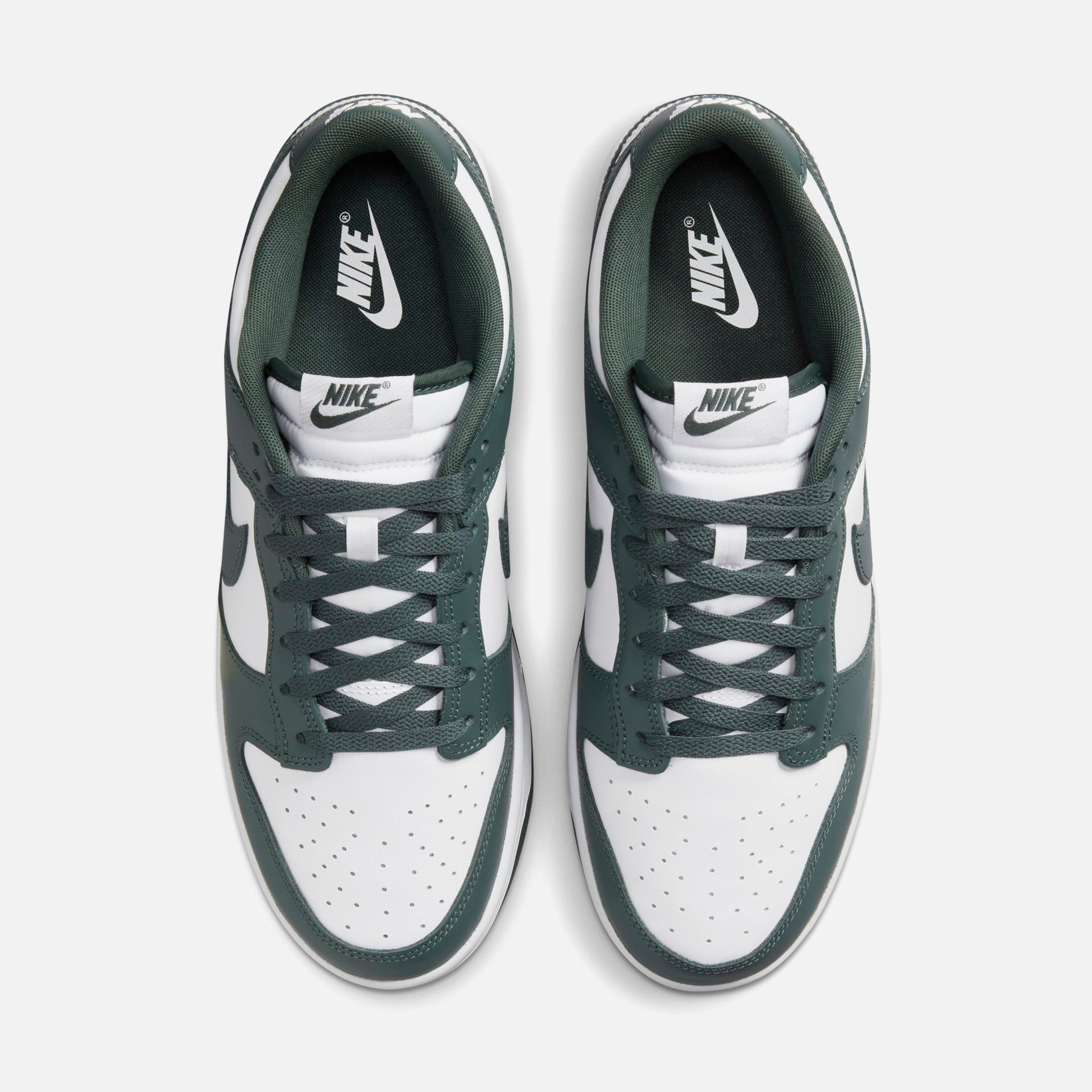 Nike Dunk Low Retro - White / Vintage Green