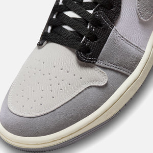 Nike Air Jordan 1 Low SE Craft - Tech Grey / Black Cement – Kith