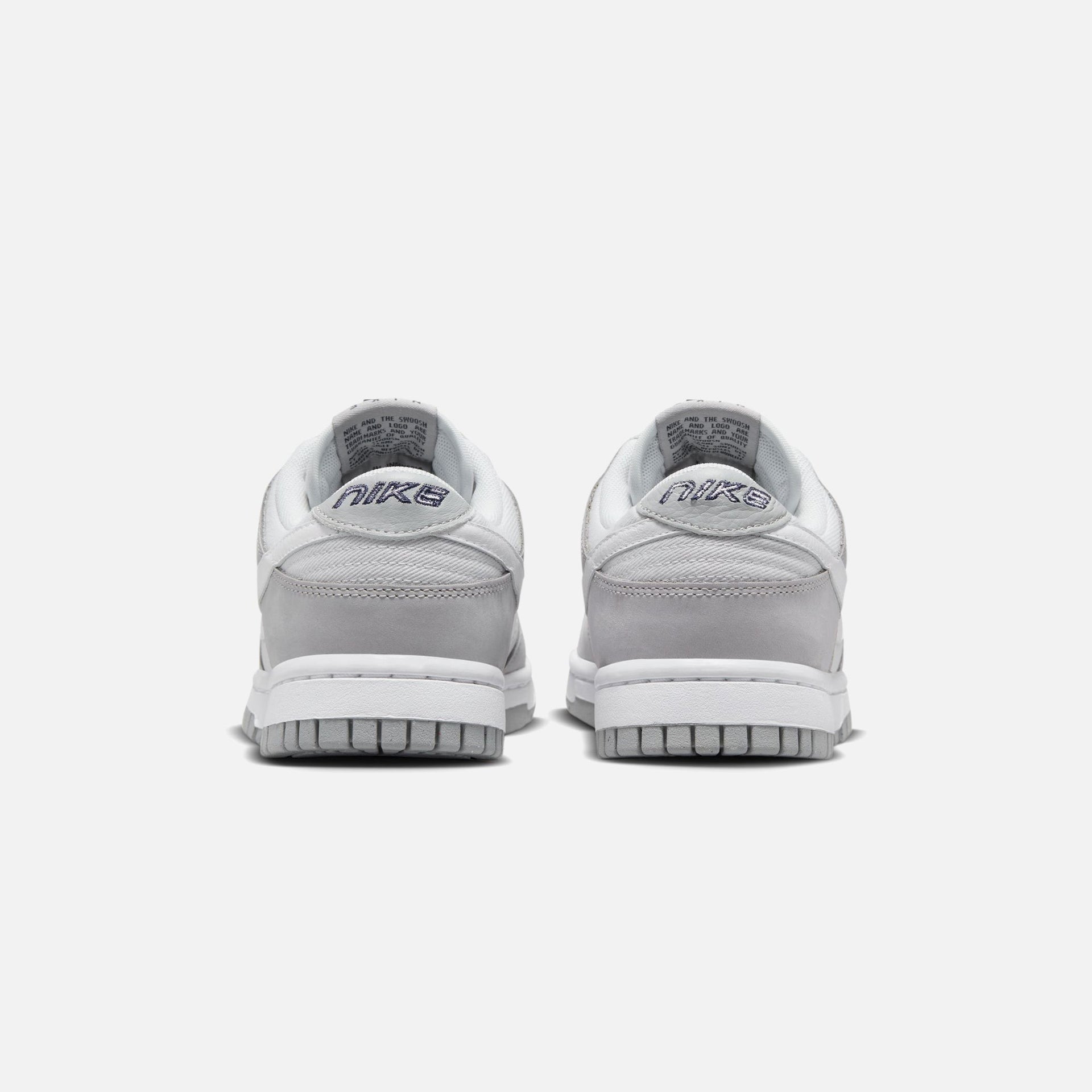 Nike WMNS Dunk Low Retro - Light Smoke Grey / White / Photon Dust