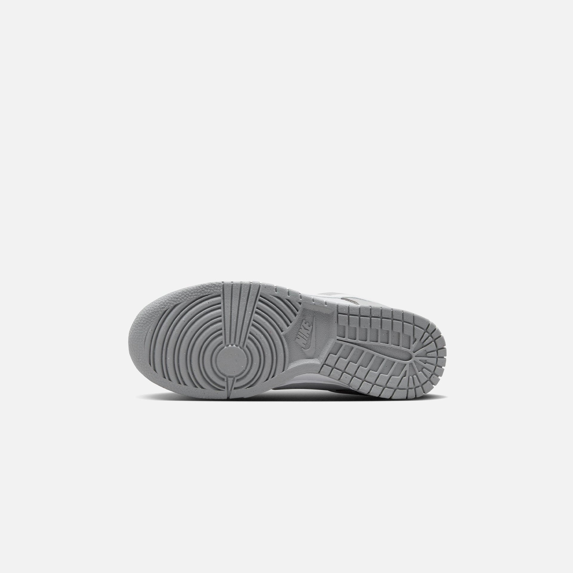 Nike WMNS Dunk Low Retro - Light Smoke Grey / White / Photon Dust