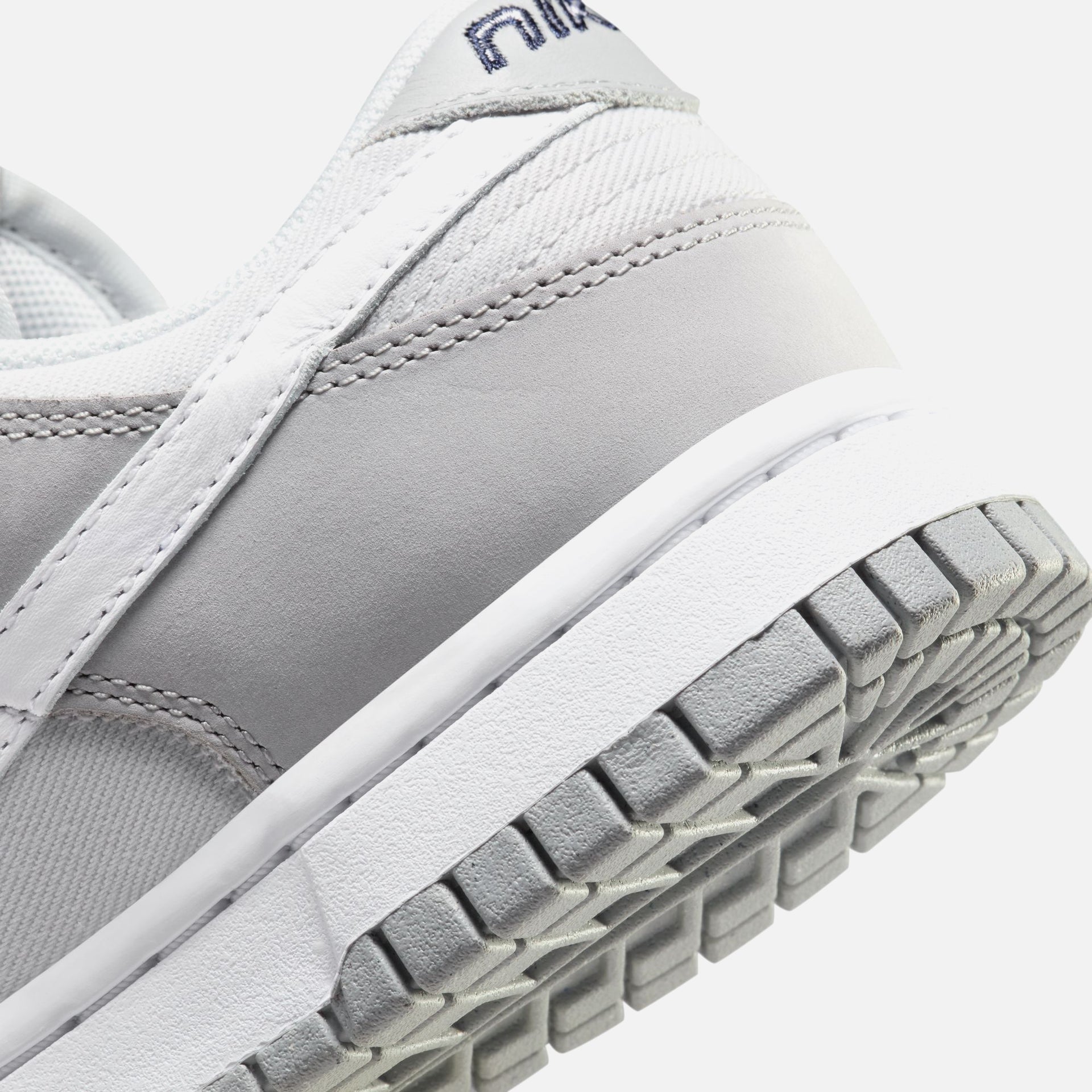 Nike WMNS Dunk Low NBHD - Light Smoke Grey / White / Photon Dust