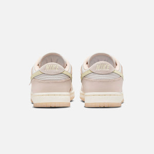 Nike WMNS Dunk Low PRM - Light Soft Pink / Coconut Milk