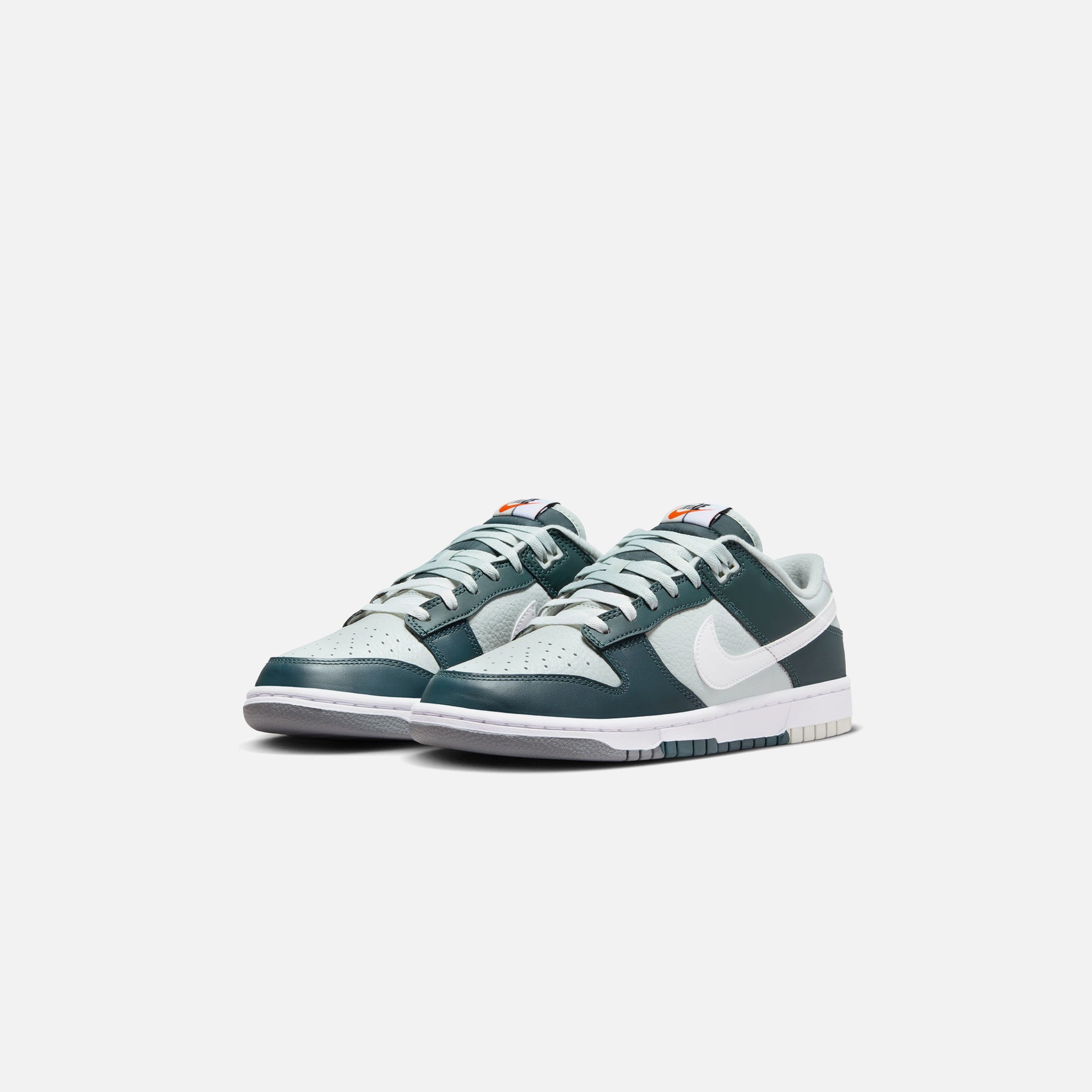 Nike Dunk Low Retro Premium - Deep Jungle / White / Light Silver