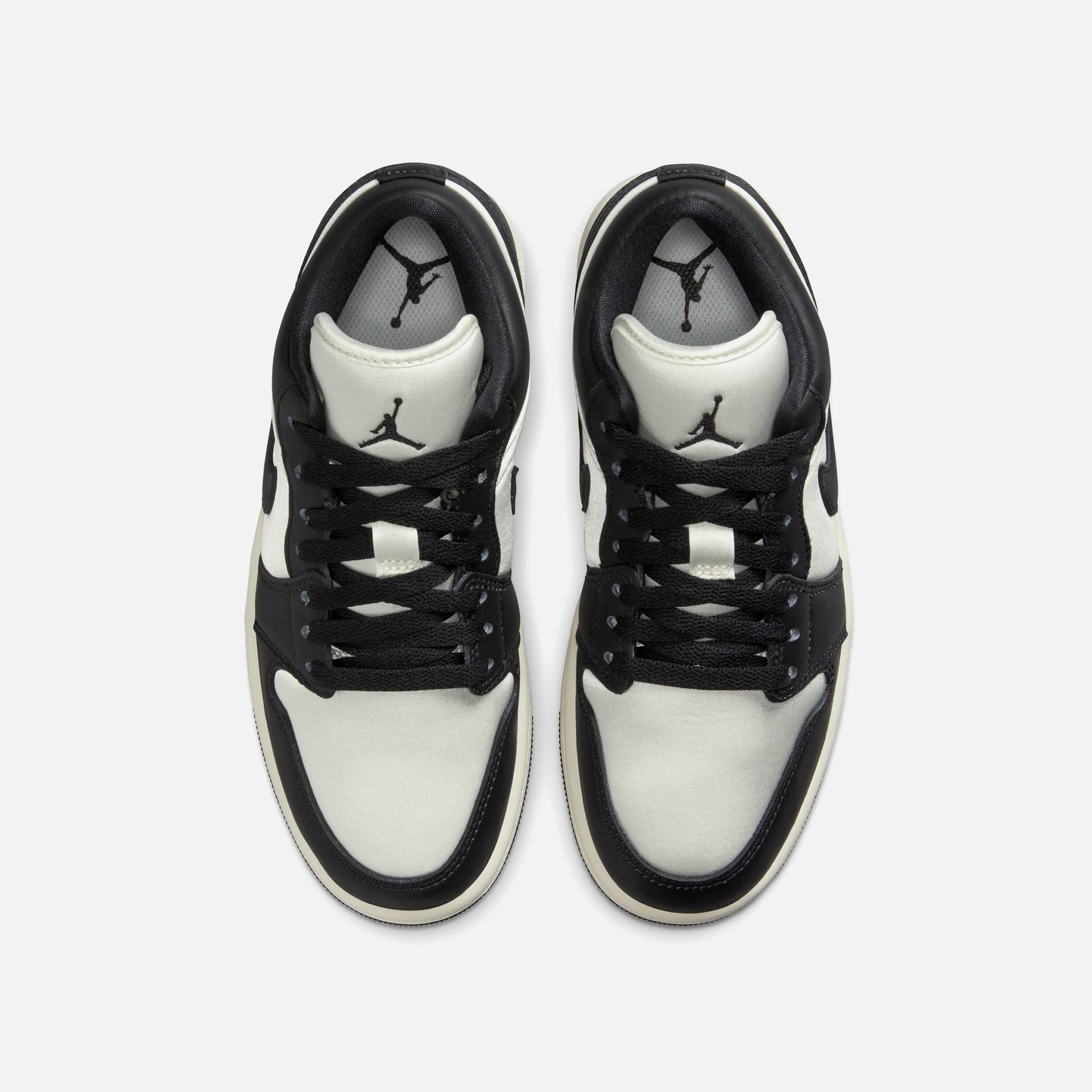 Nike WMNS Air Jordan 1 Low SE - Sail / Black / Sail