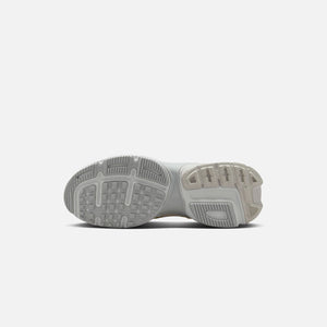 Nike WMNS V2K Run - White / Metallic Silver / Platinum – Kith