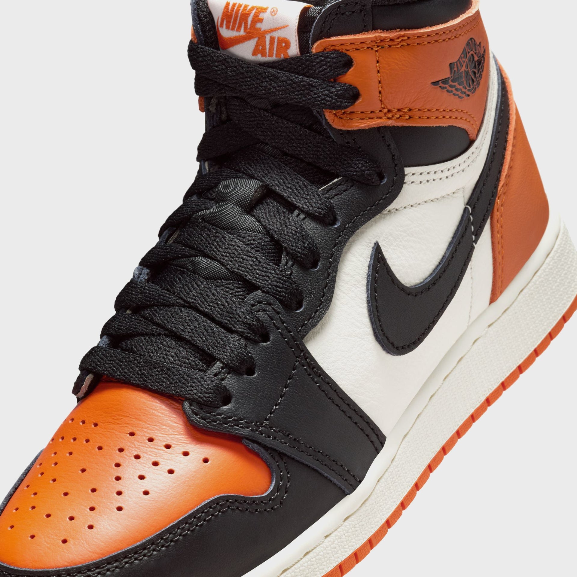Jordan GS Air Jordan 1 Retro High Og - Black / Sail / Starfish
