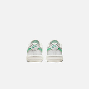 Nike TD Air Force 1 Low - Summit White / Emerald Rise