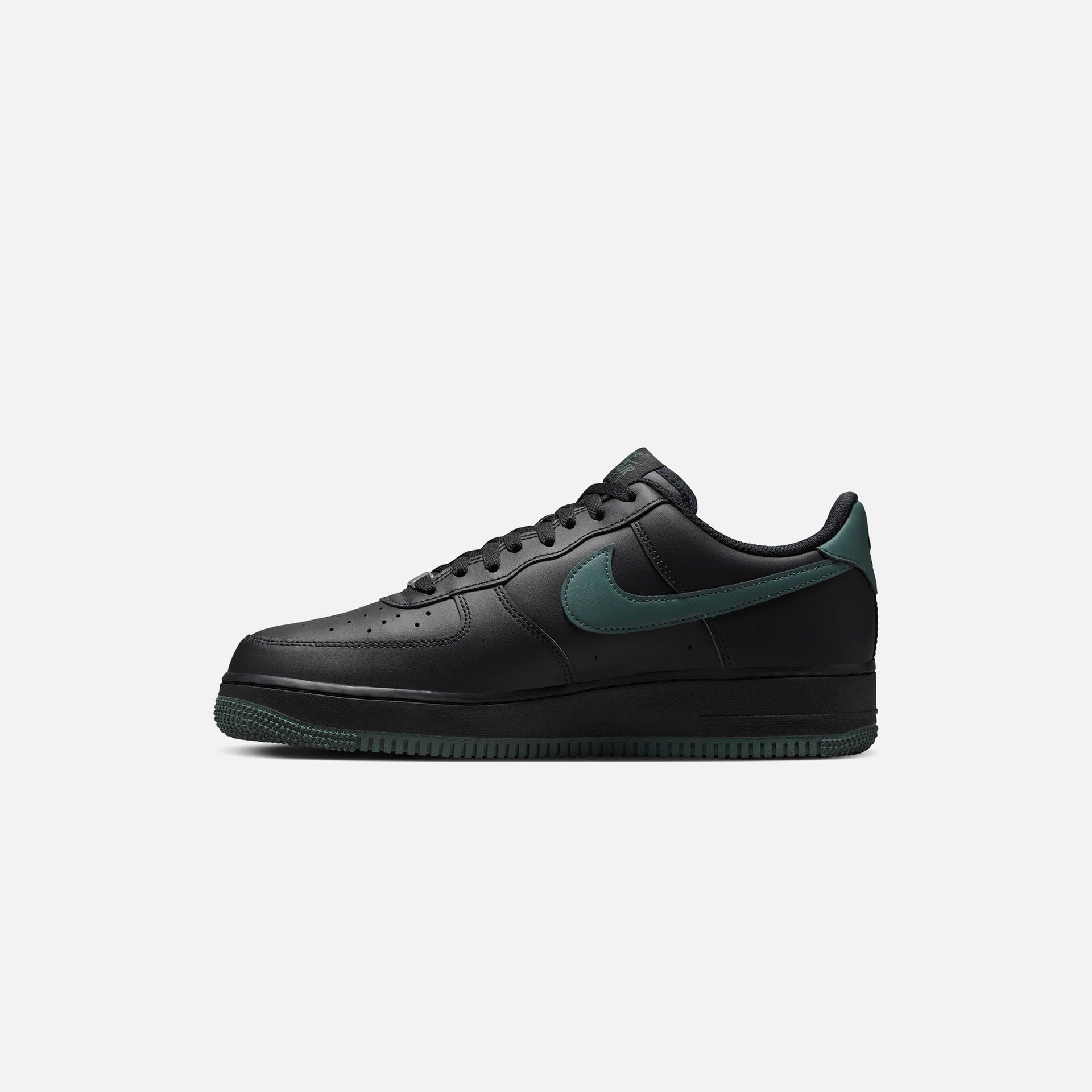 Nike Air Force 1 '07 LX - Black / Vintage Green