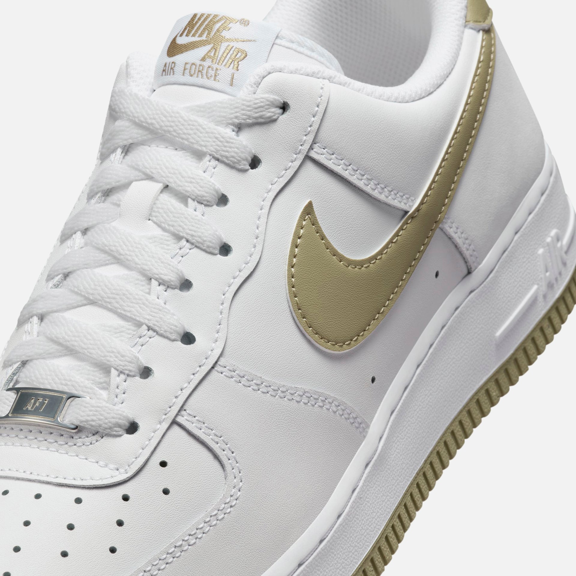 Nike Air Force 1 '07 - White / Neutral Olive