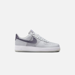 Nike friday Air Force 1 '07 Lv8 - Pure Platinum / Light Carbon