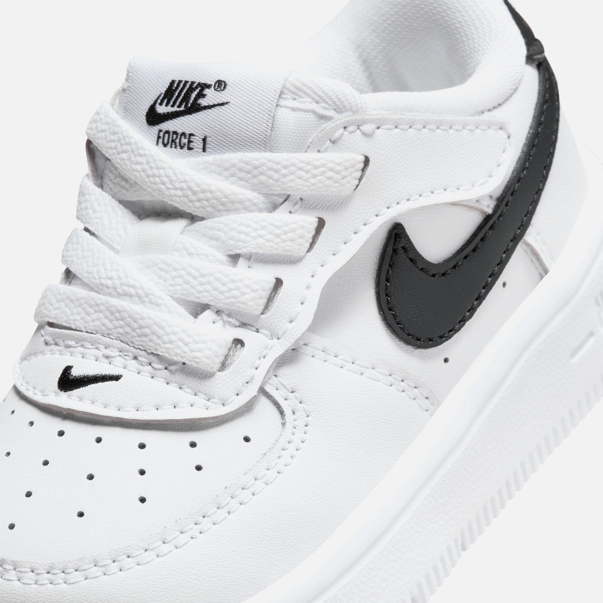 Nike TD Force 1 Low Easyon - White / Black