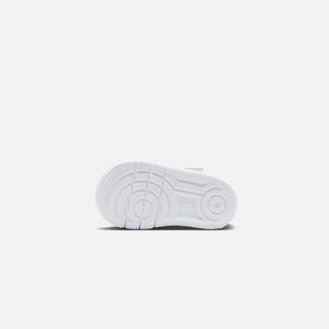 Nike TD Force 1 Low Easyon - White / Laser Fuchsia