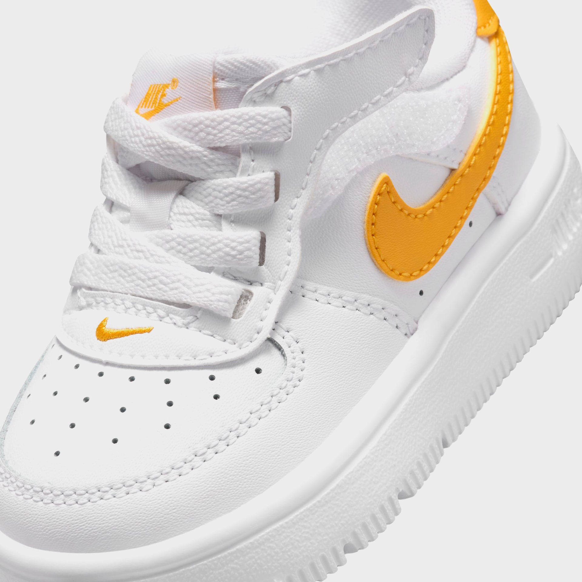 Nike TD Air Force 1 Low Easyon - White / University Gold / White