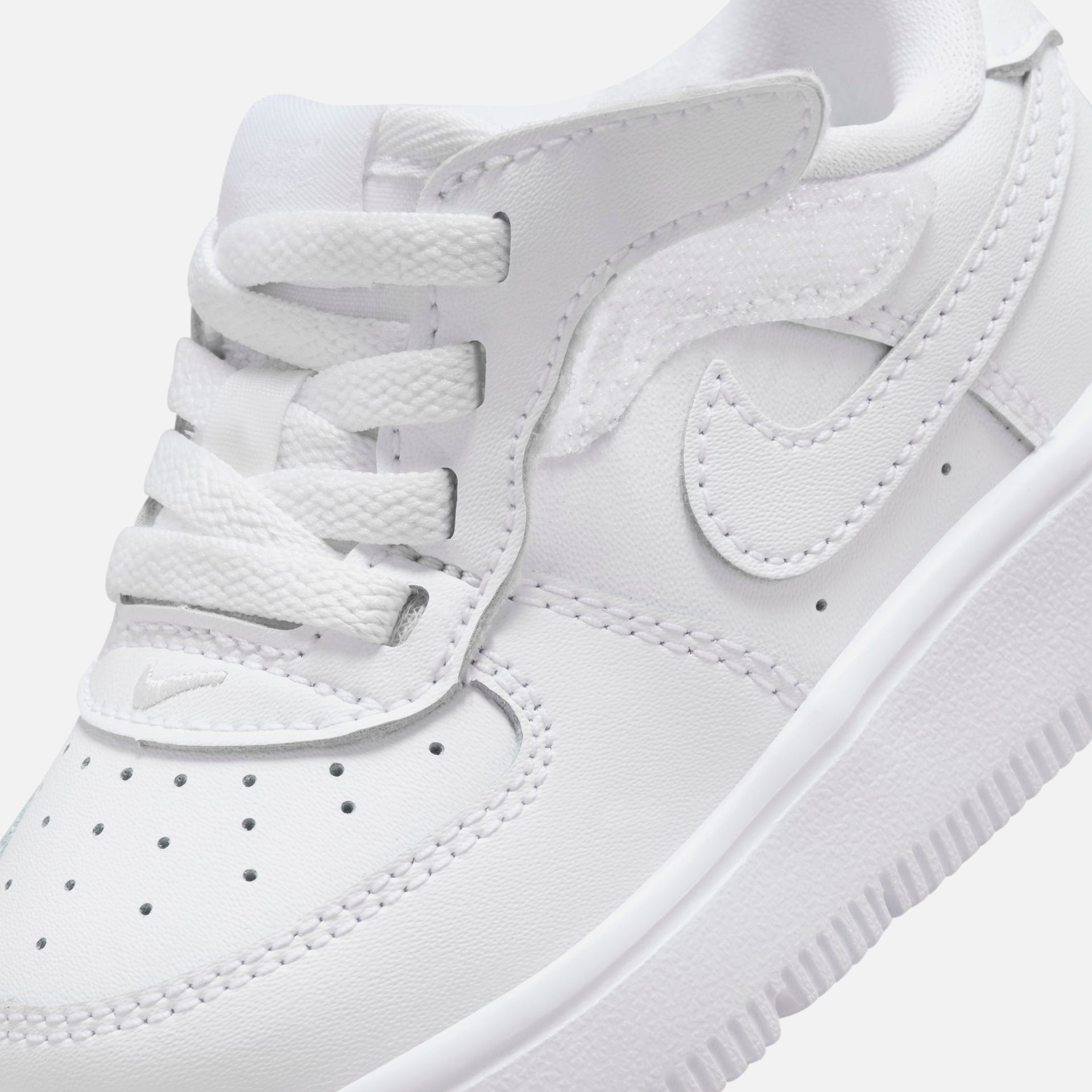 Nike TD Force 1 Low Easyon - White / White / White