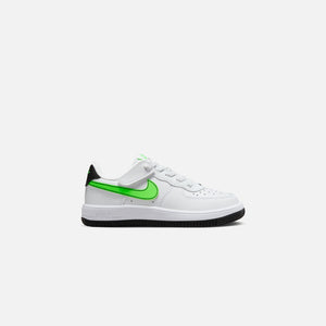 Nike white PS Force 1 Low Easyon - White / Green Strike / Black