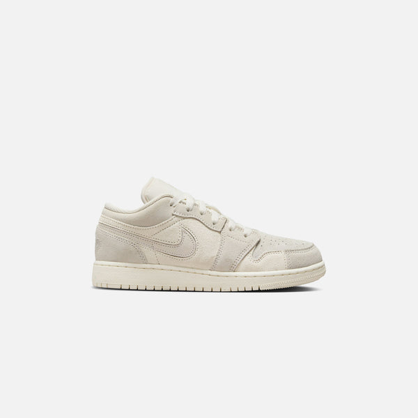 Air Jordan 1 Low SE Craft Kids Shoes