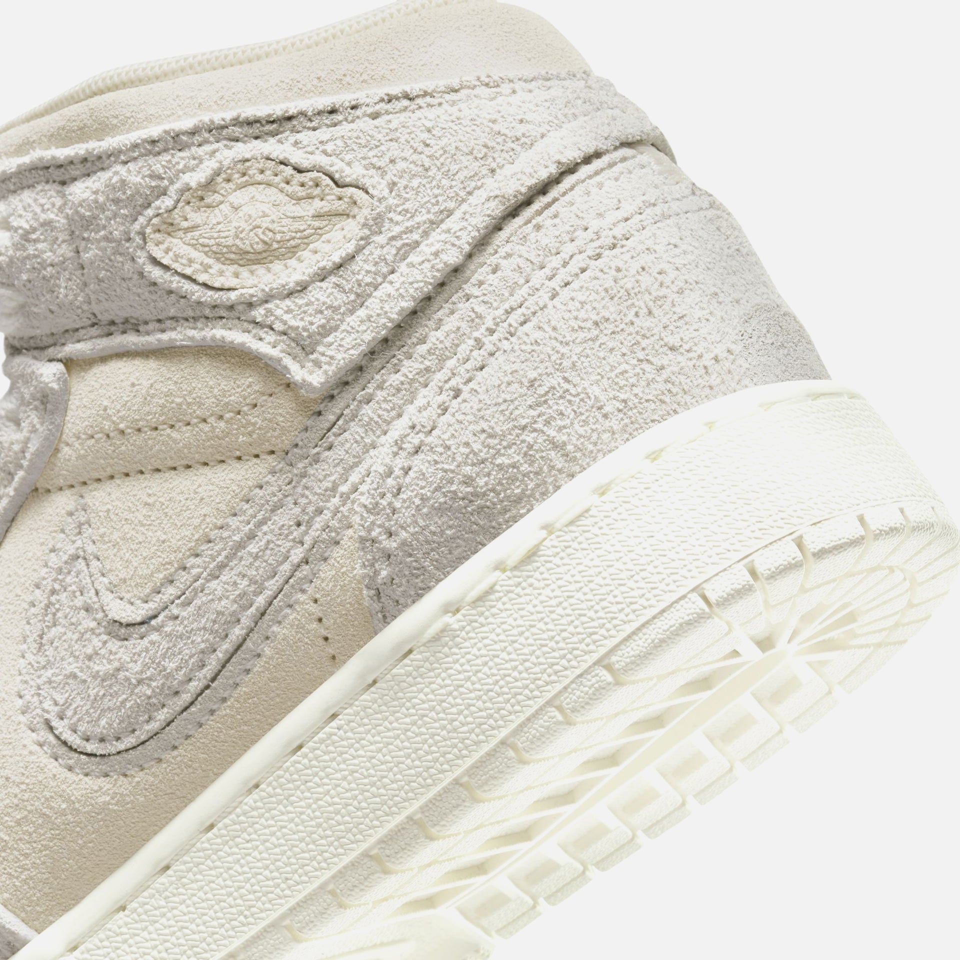 Jordan GS Air Jordan 1 Mid SE Craft - Pale Ivory / Legend Light Brown / Sail