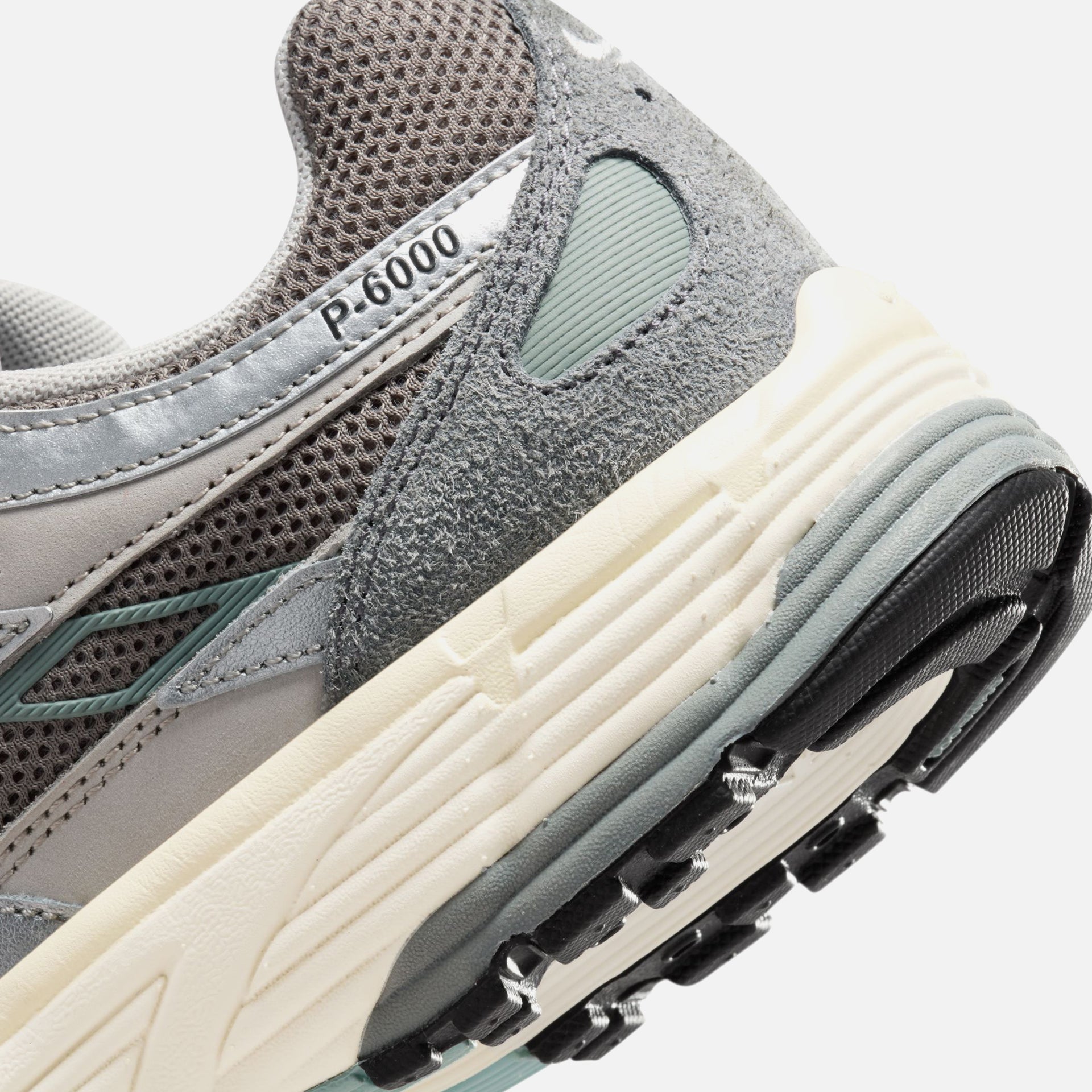 Nike P-6000 - Flat Pewter / White / LT Iron Ore