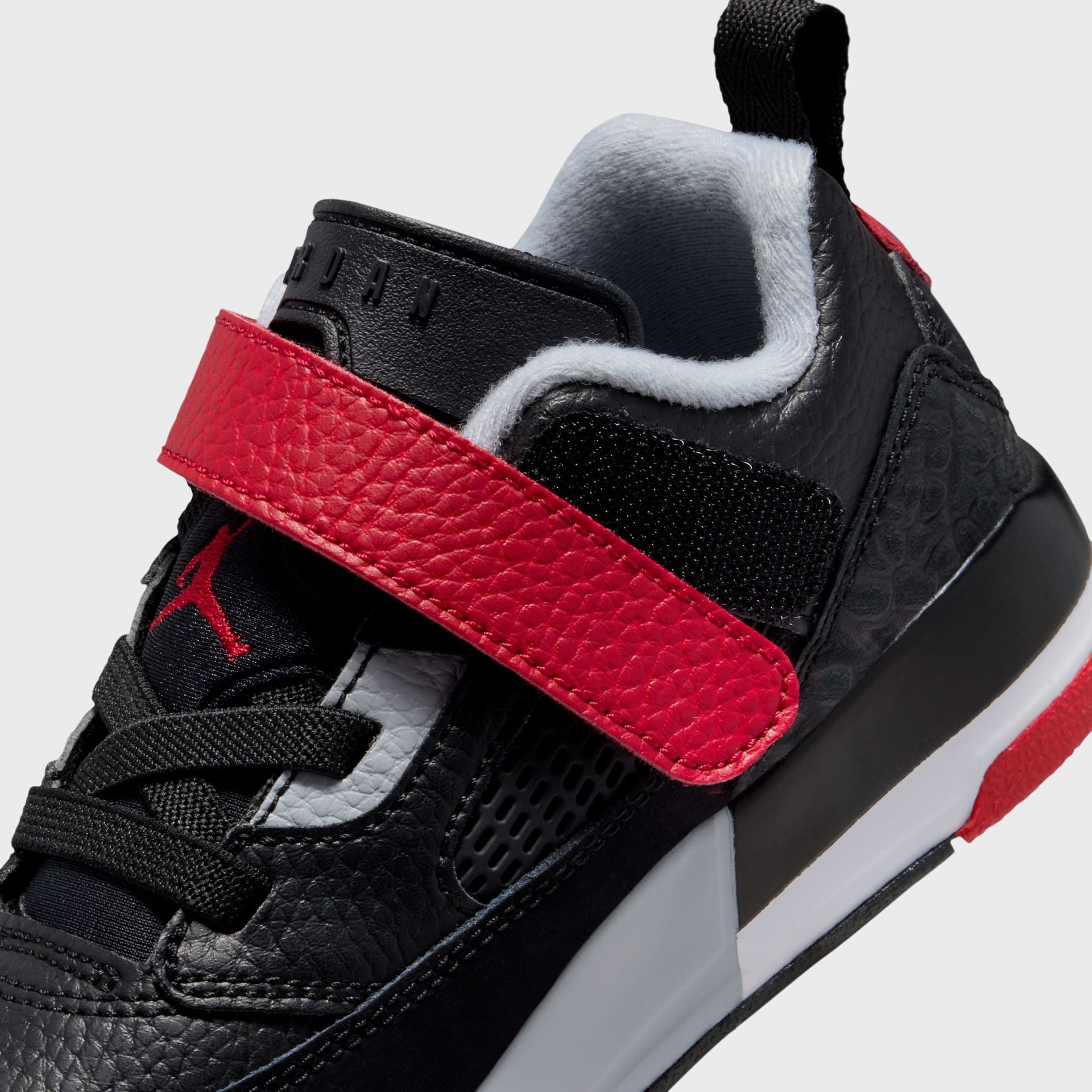 Jordan PS Spizike Low - Black / Wolf Grey / White / Gym Red