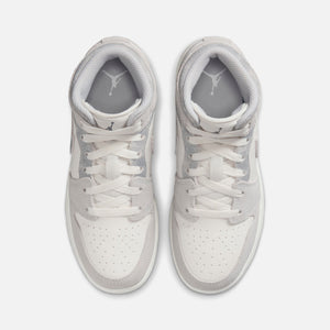 Jordan GS Air Jordan 1 Mid SE - White / Sail / Neutral Grey / Oxidized Green