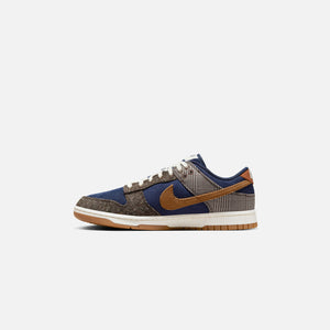 Nike friday Dunk Low Retro PRM - Midnight Navy / Ale Brown / Pale Ivory
