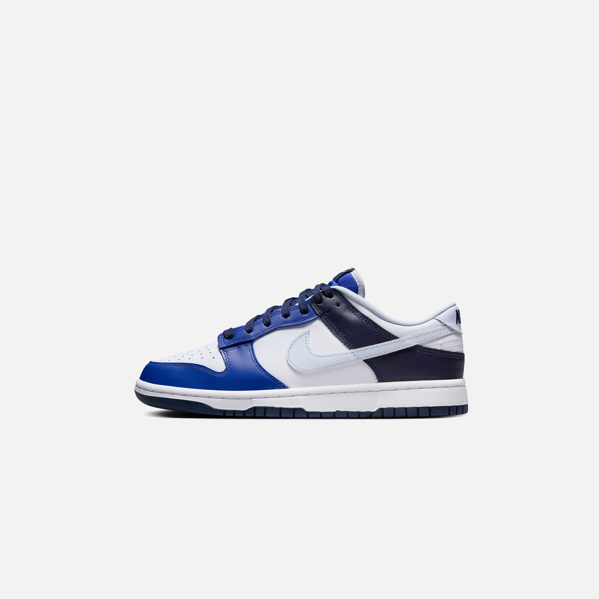 激安大特価！ Nike Dunk Low - White / Football Grey / Game Royal – Kith スケートボード