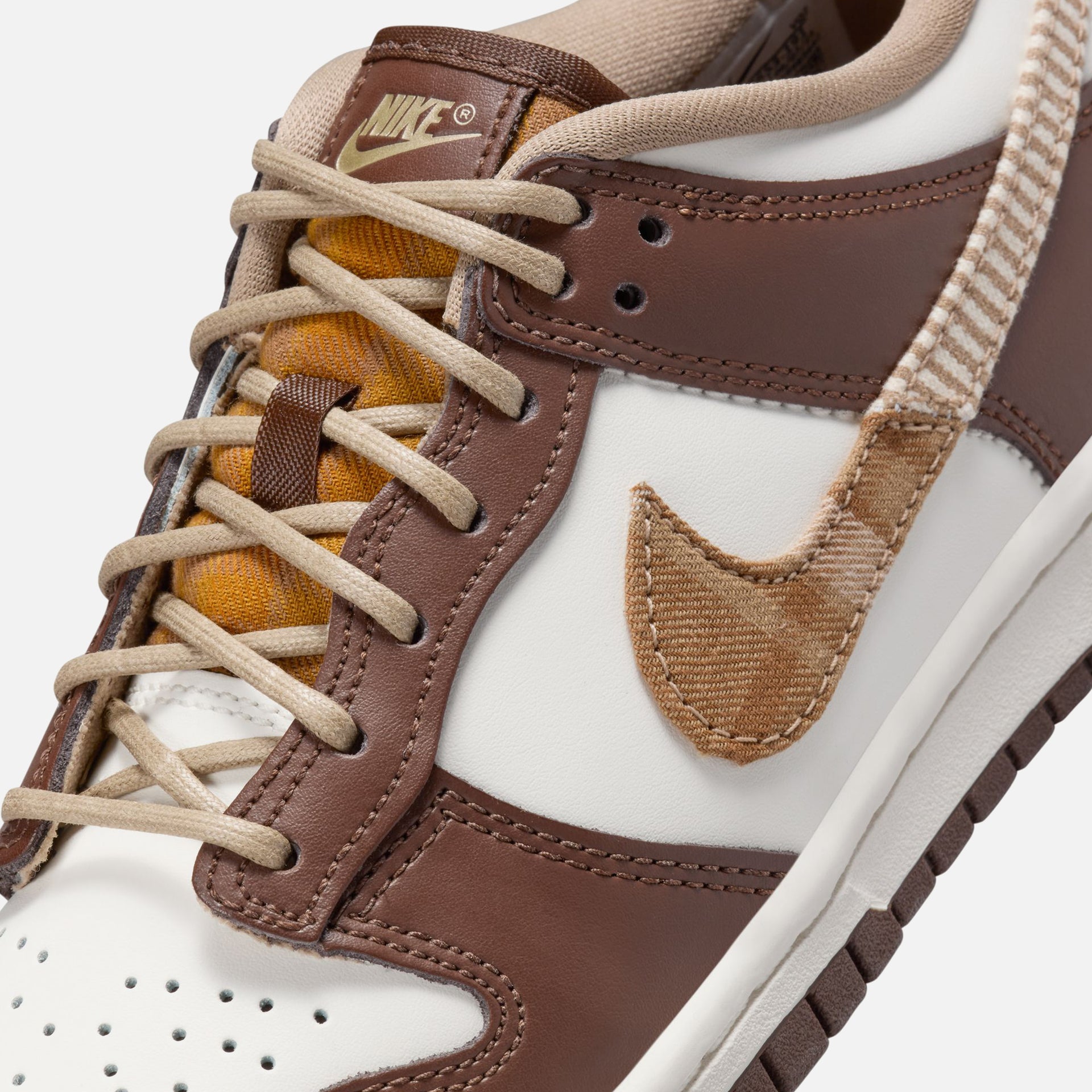 Nike GS Dunk Low - Sail / Multi / Cacao Wow / Metallic Gold / Khaki