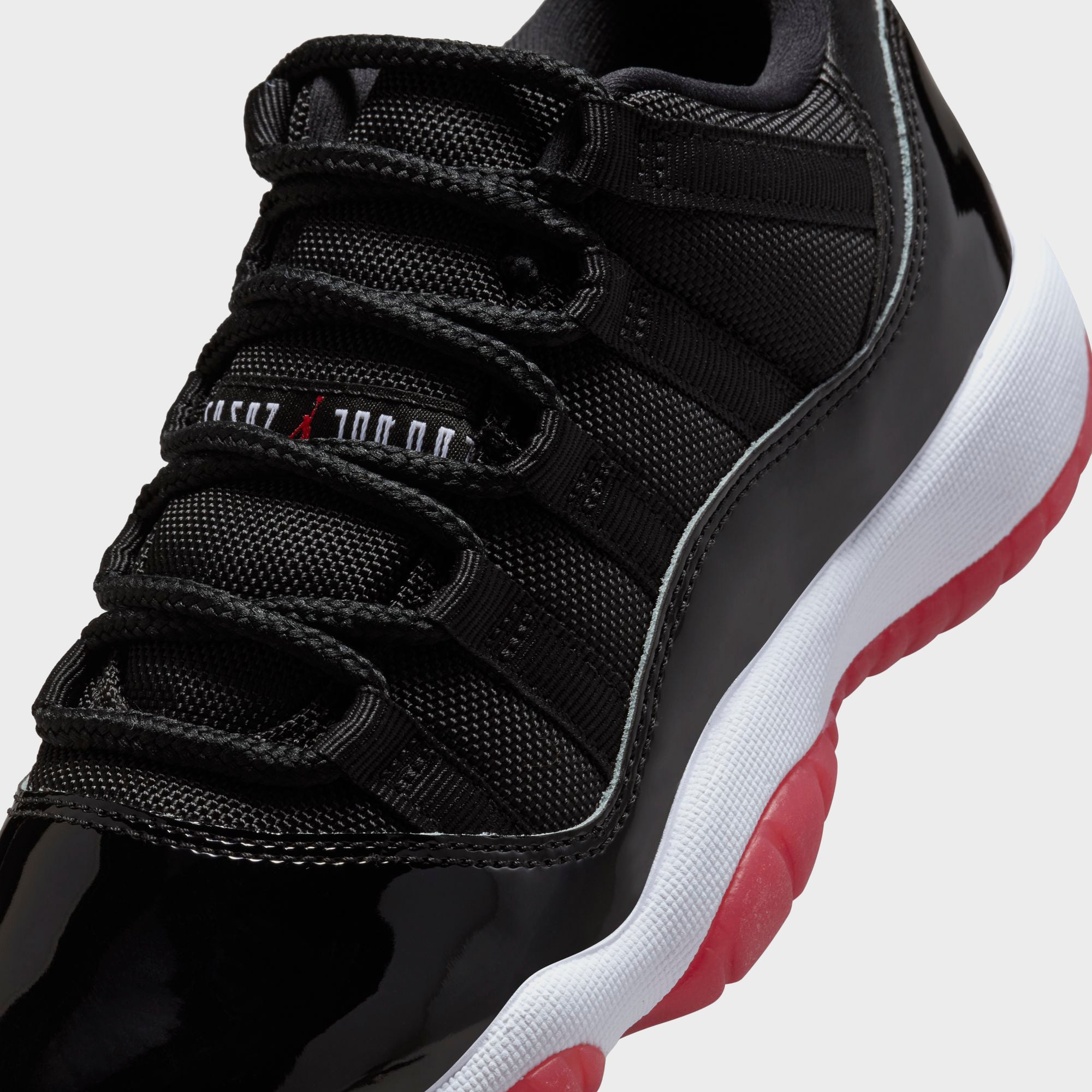 Air Jordan 11 retro Low ホワイト/ブラック/レッド Air Jordan 11 CMFT Low White/Black-University Red Men's Size