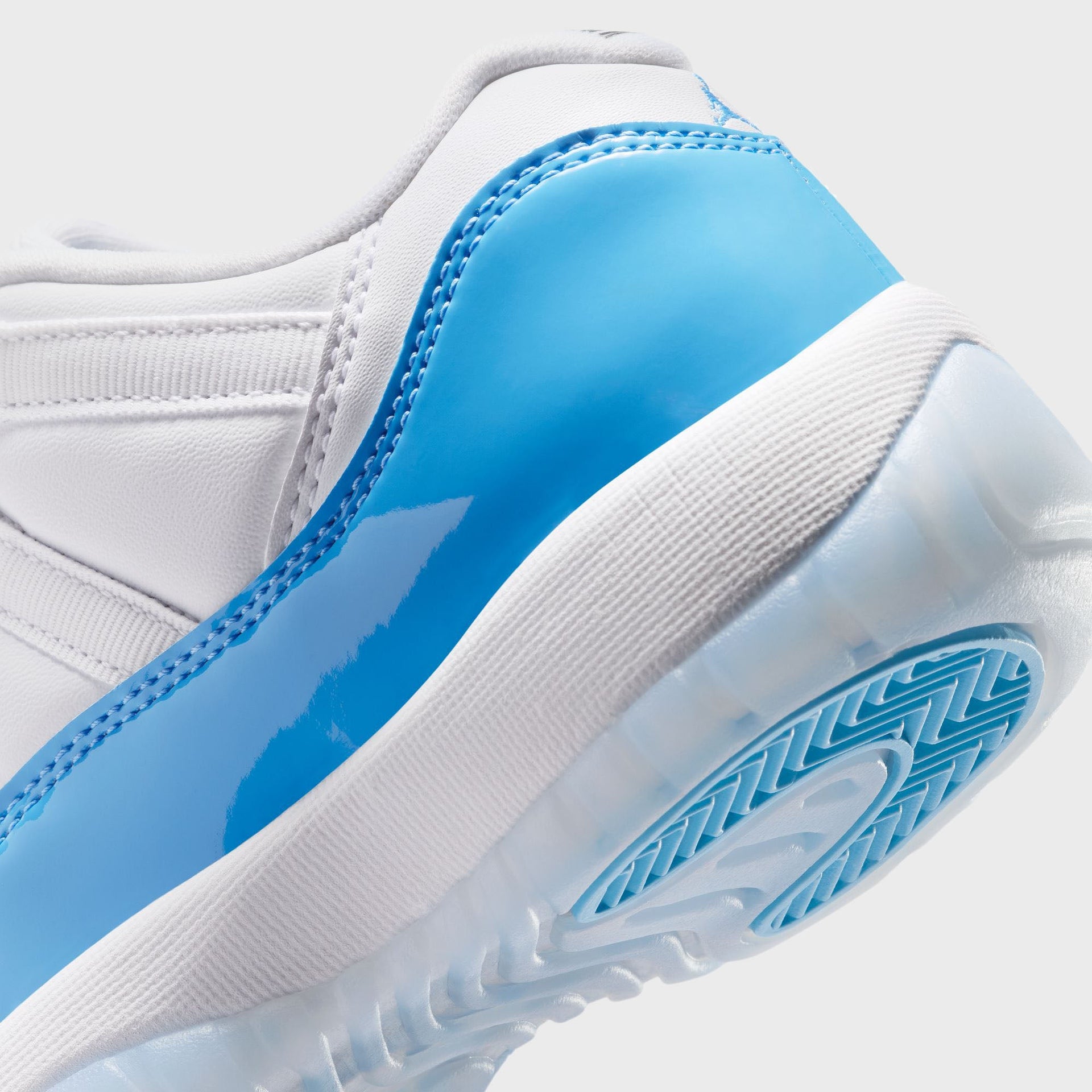 Jordan GS Air Jordan 11 Retro Low - University Blue / White