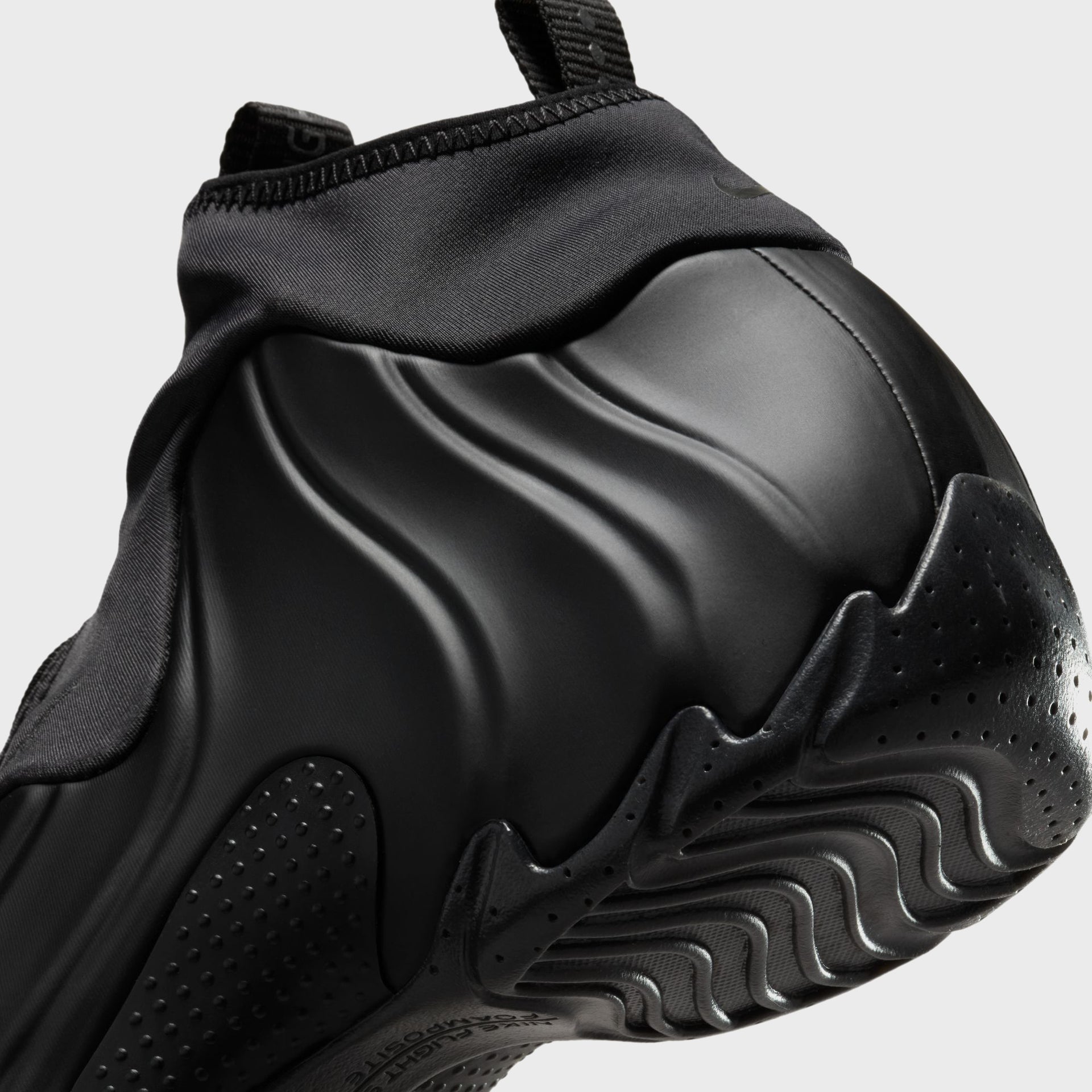 Nike Air Flightposite - Black / Black