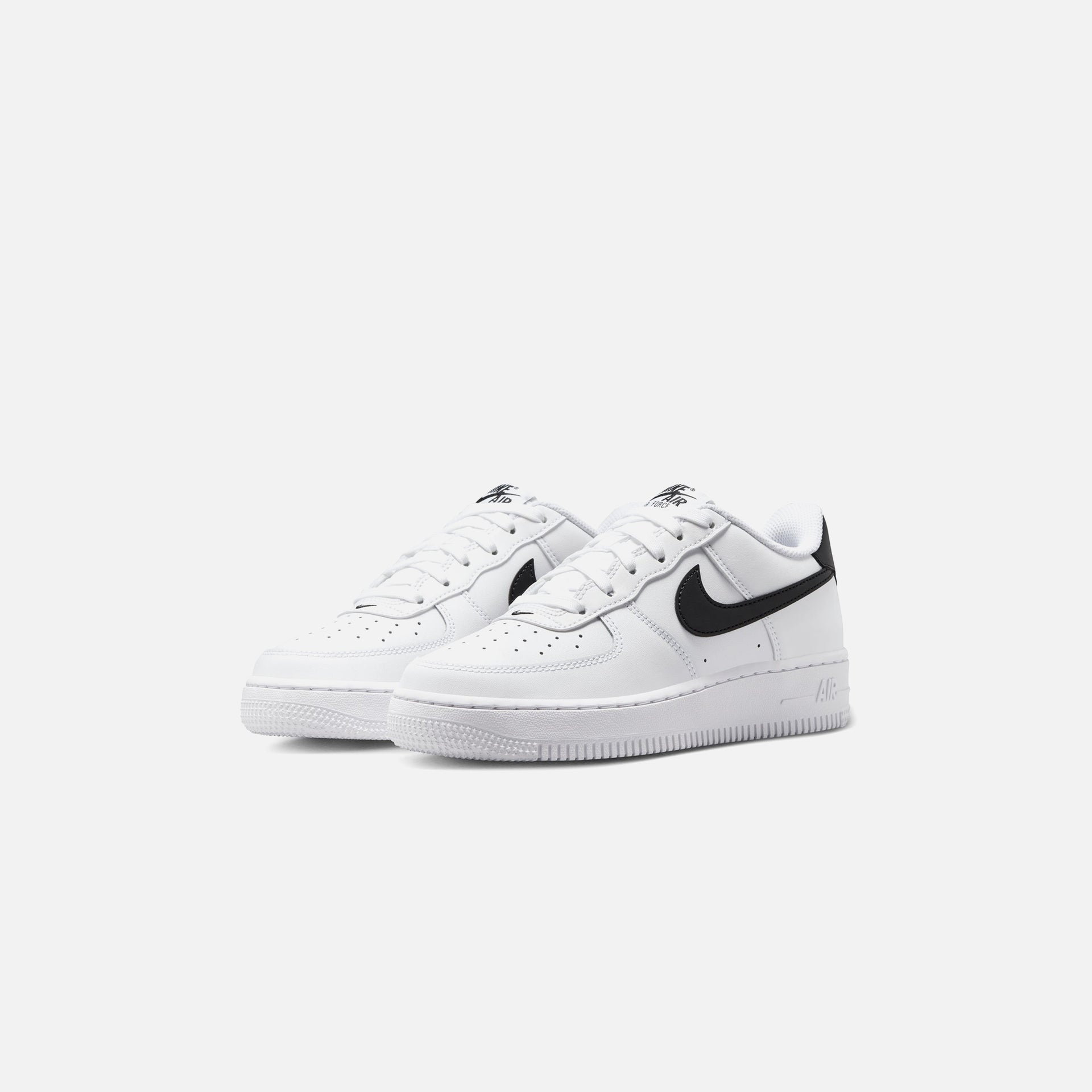 Nike GS Air Force 1 - White / Black