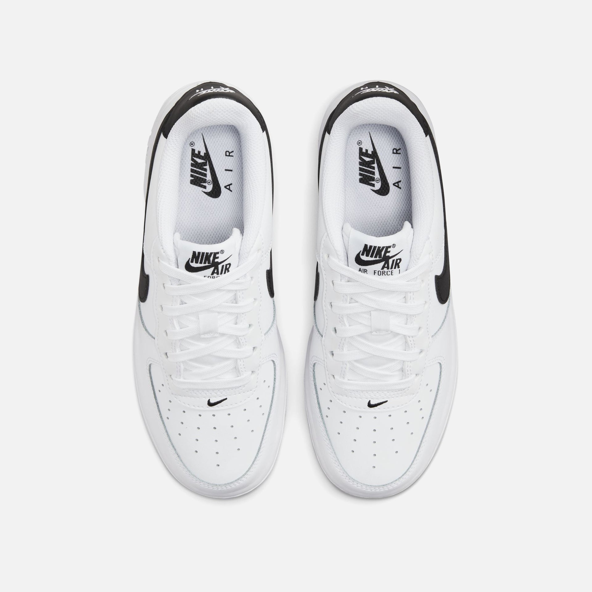 Nike GS Air Force 1 - White / Black