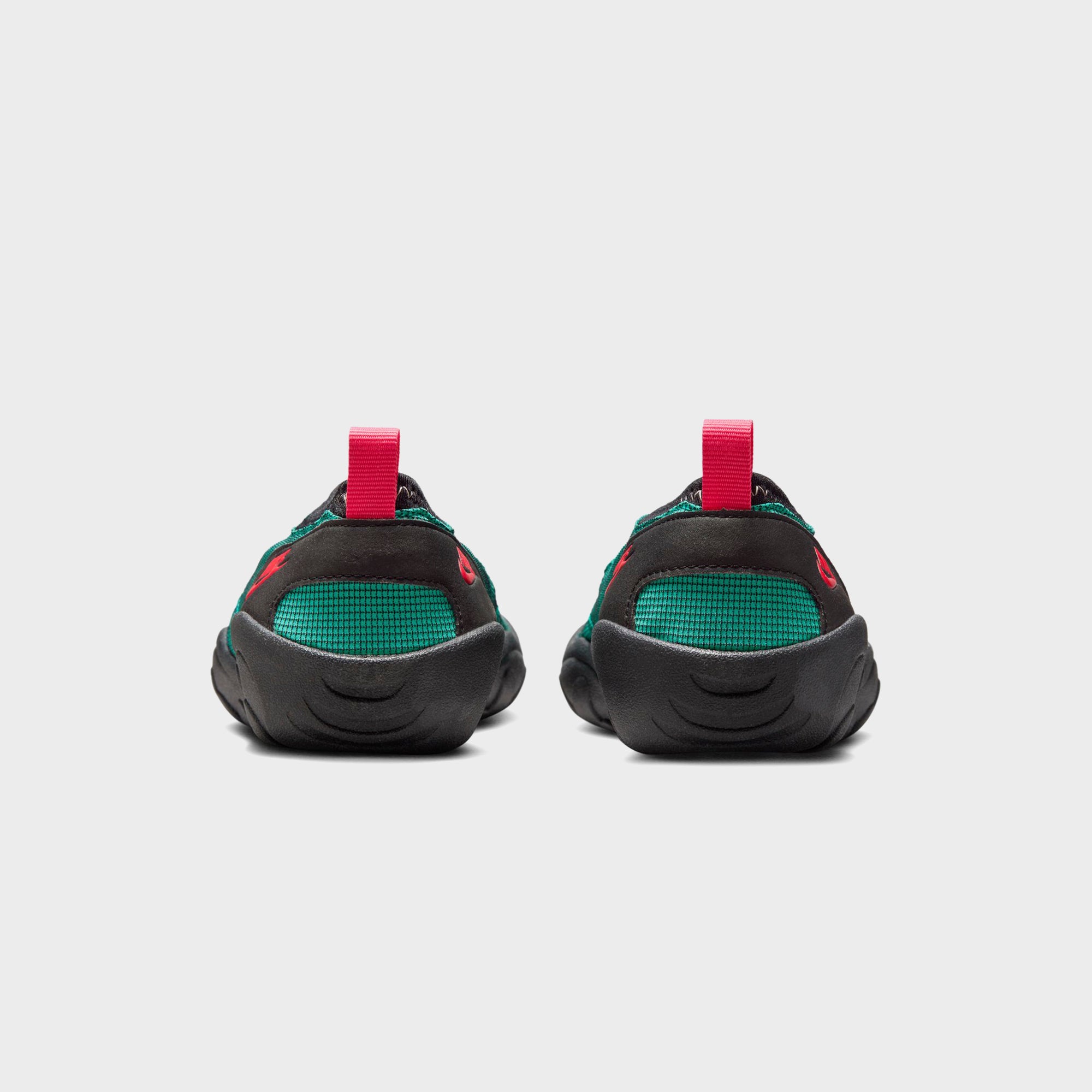スニーカー Nike Aqua Tough M Turbo Green Black Washed Coral Team Scarle 29641550_59640209_1000.jpg
