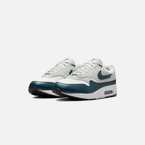 Nike Air Max 1 Essential Summit armory Navy 8