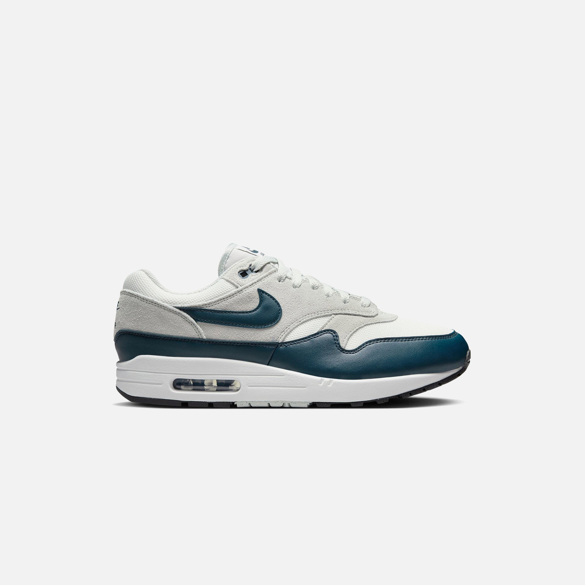 Nike Air Max 1 ESS - Summit White / Armory Navy / Light Silver