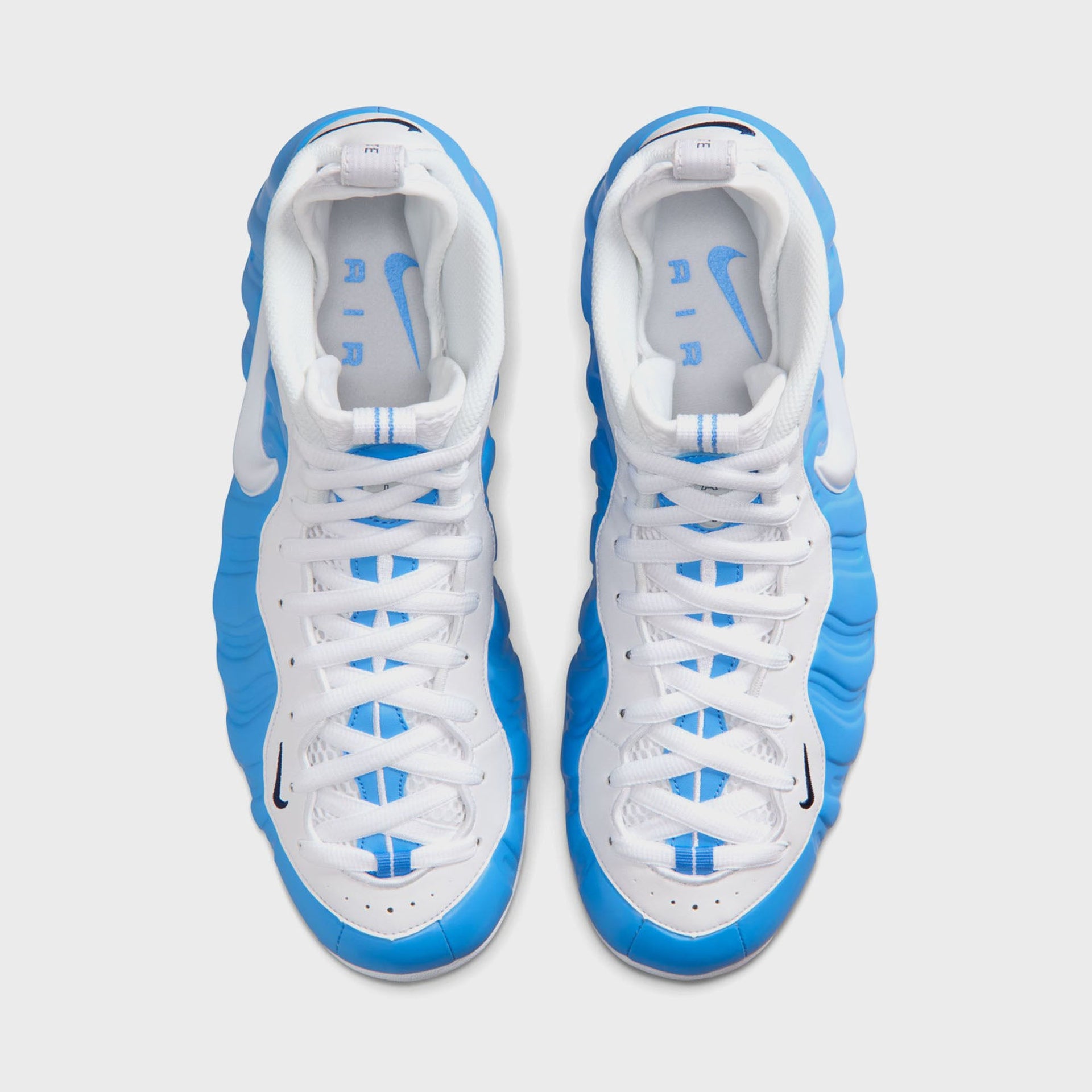 Nike Air Foamposite Pro - University Blue / White / Midnight Navy