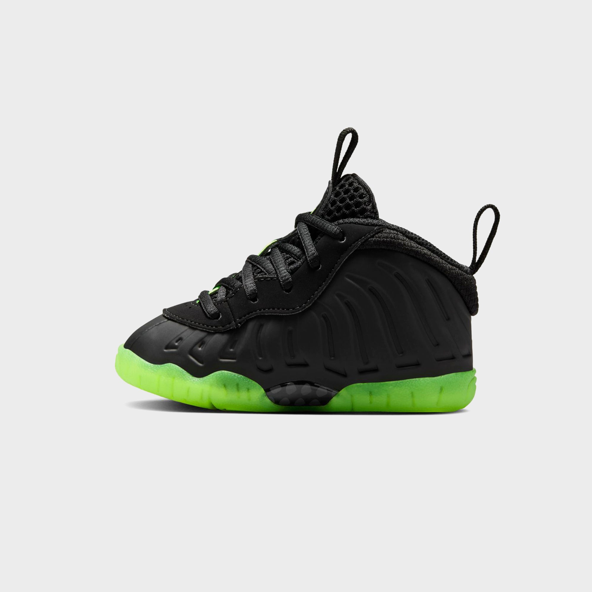nike foamposite volt preschool