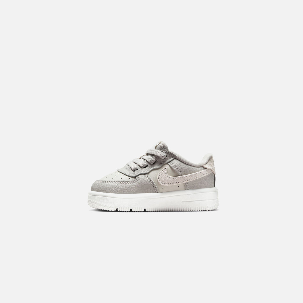 Nike TD Force 1 Low Easyon - Light Bone / Summit White – Kith