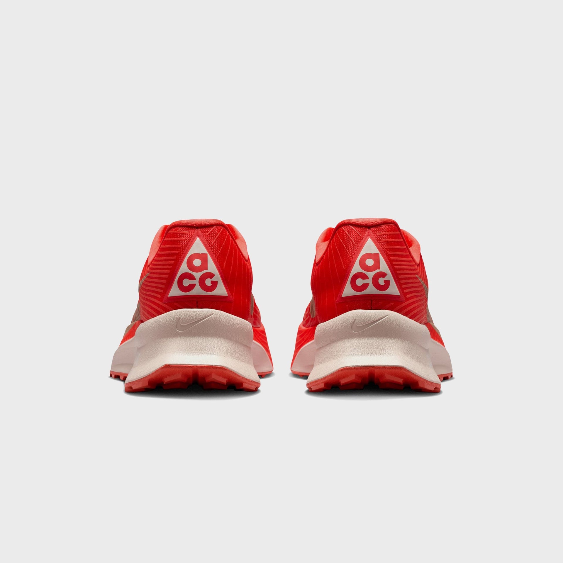 Nike ACG Ultrafly Trail - Light Crimson / Summit White / Pure Platinum