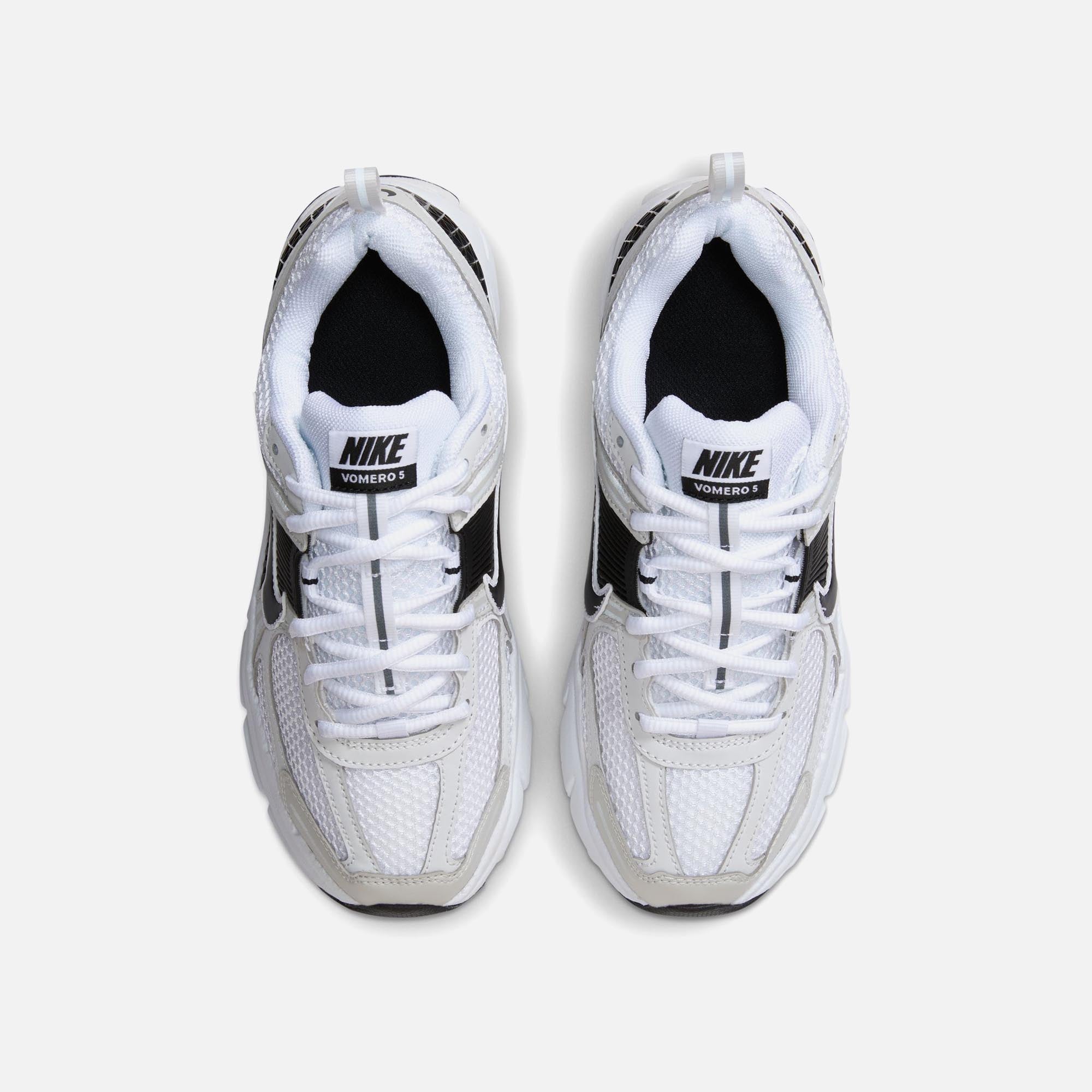 【Nike】 ナイキ Zoom Vomero 5 Platinum Tint Black ZOOM VOMERO 5 - PLATINUM TINT / WHITE / METALLIC PEWTER