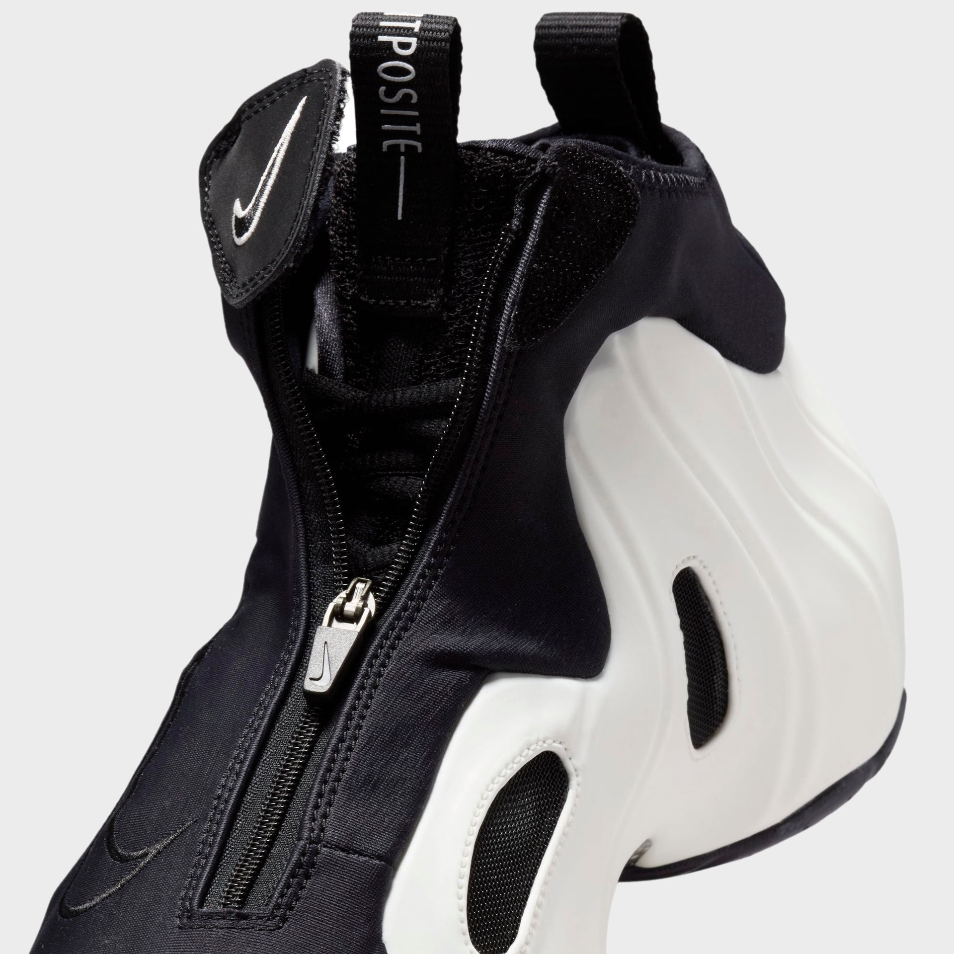 Nike Air Flightposite QS - Sail / Black / Metallic Silver