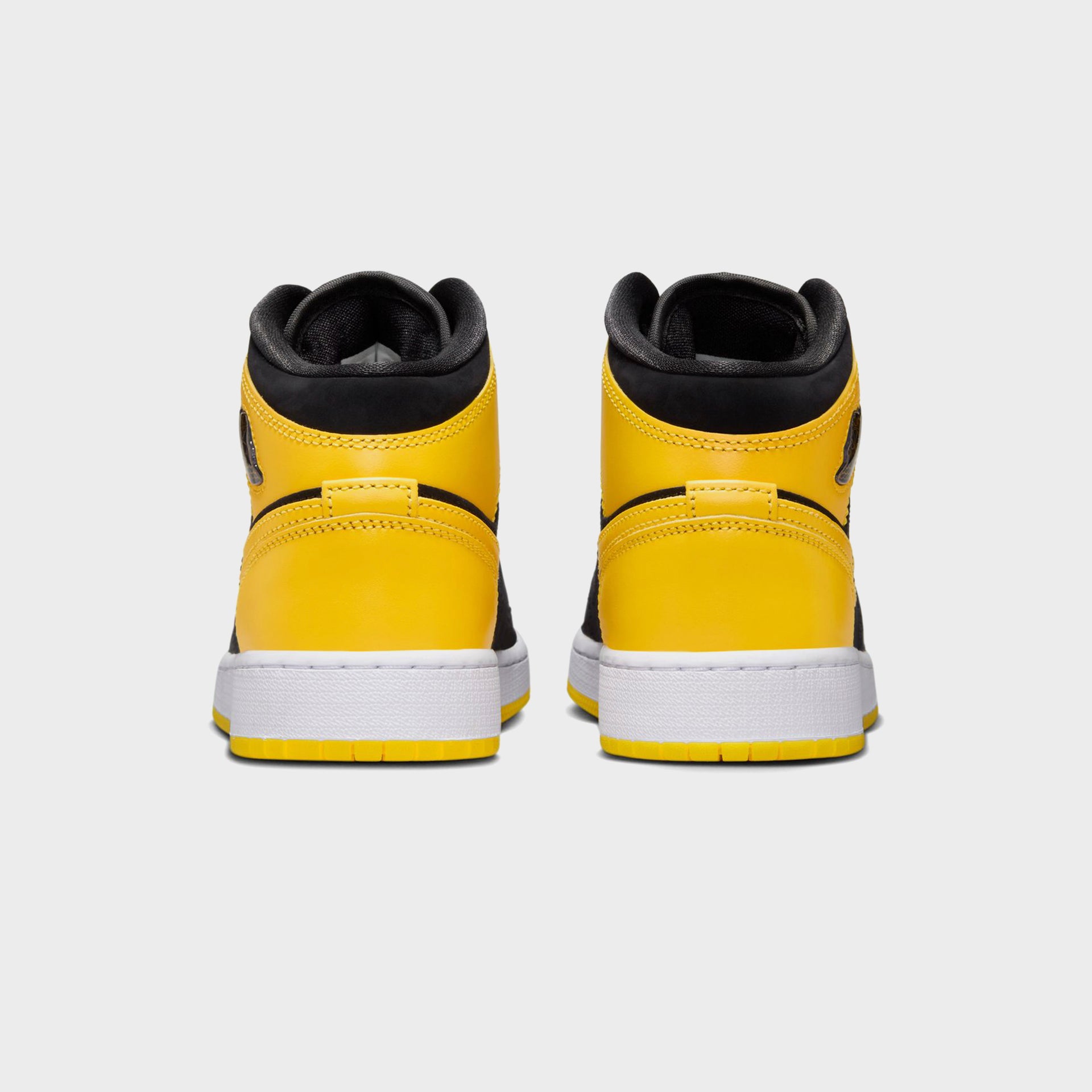 Nike GS Air Jordan 1 Mid SE - Black / White / Varsity Maize
