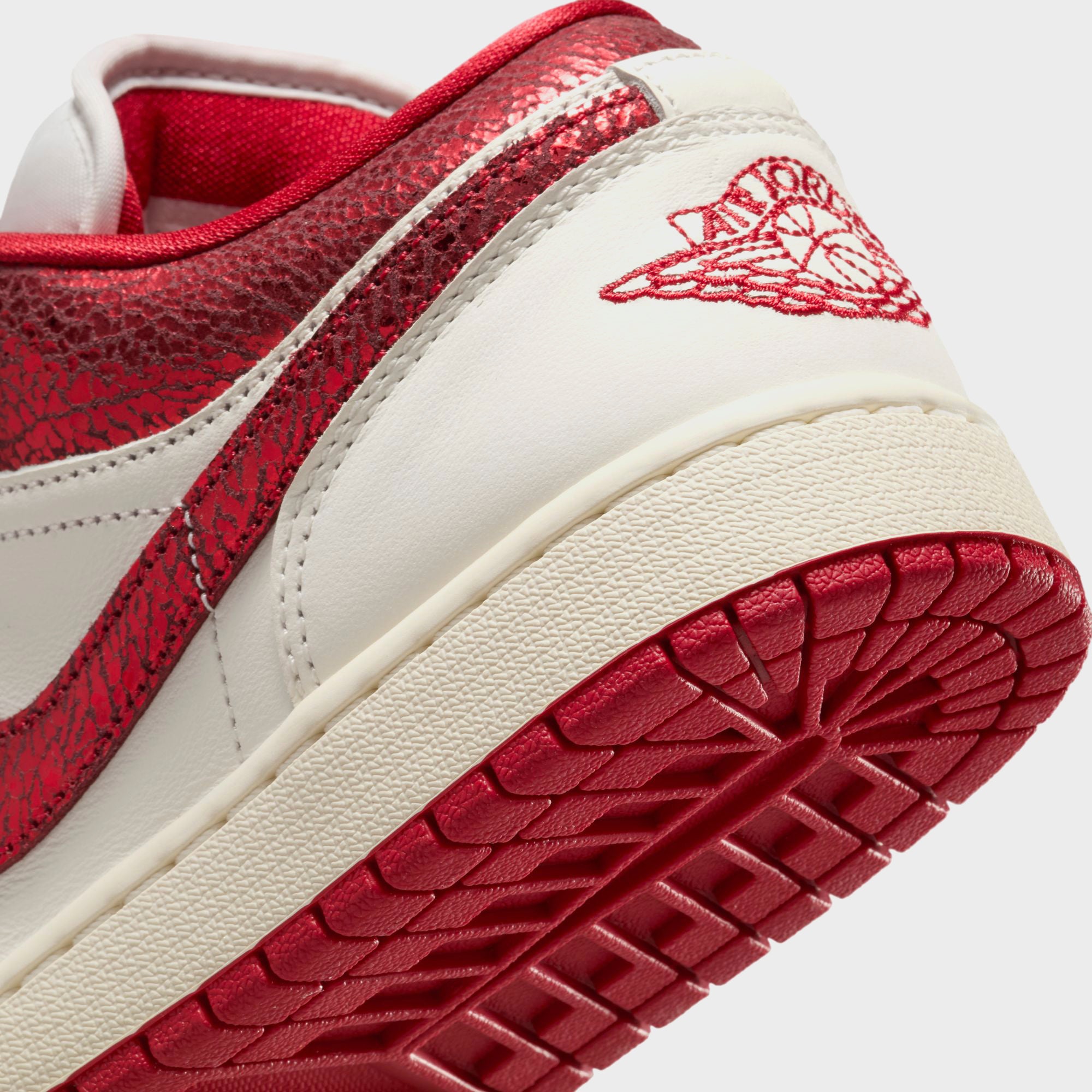 Nike Air Jordan 1 Low Se - Sail / Varsity Red / Team Red – Kith