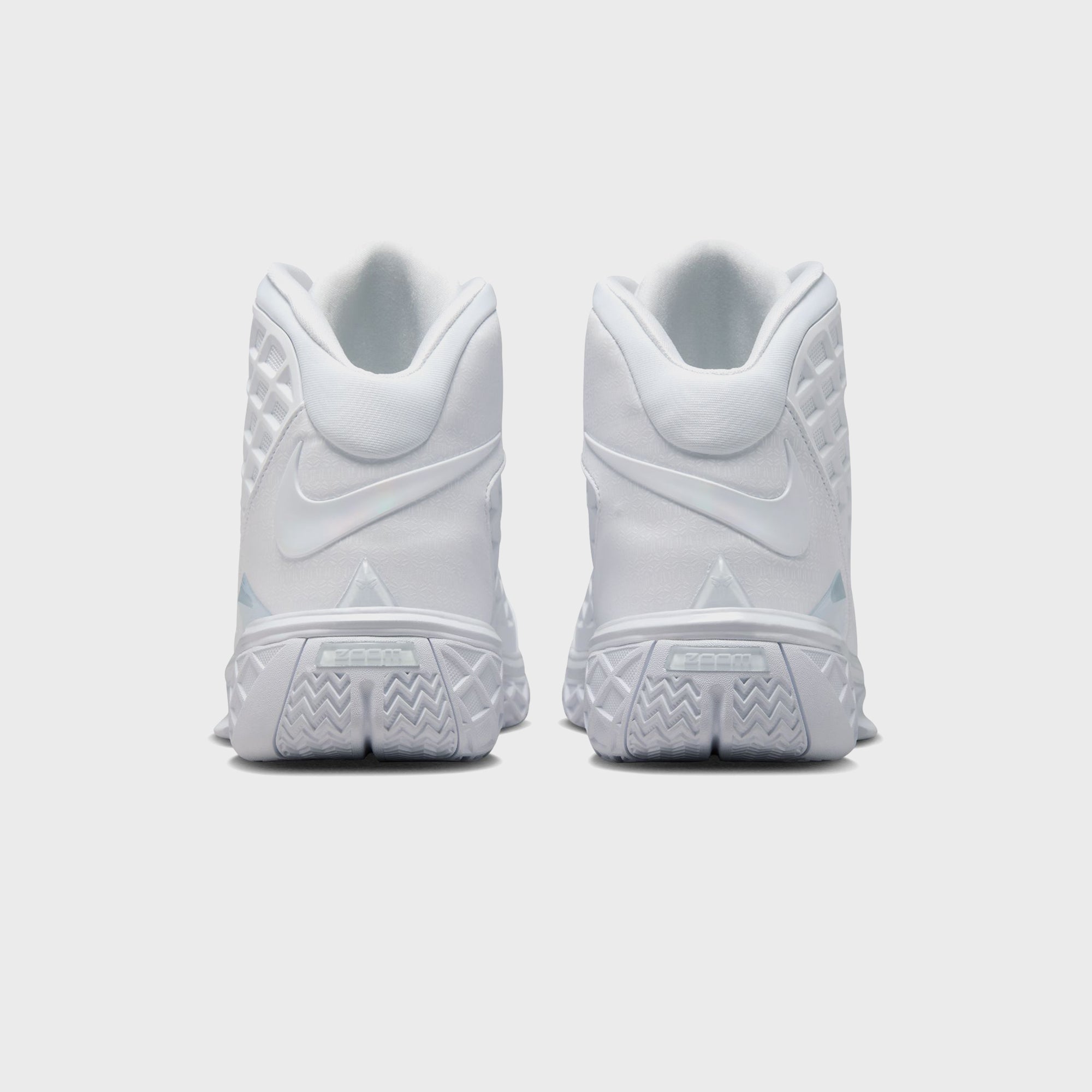 NIKE kobe 3 protro コービー ballaholic Kobe 3 Protro 'Halo' (HM4351-100) Release Date. Nike SNKRS